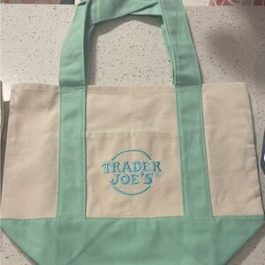 New Mini Trader Joe’s Tote
